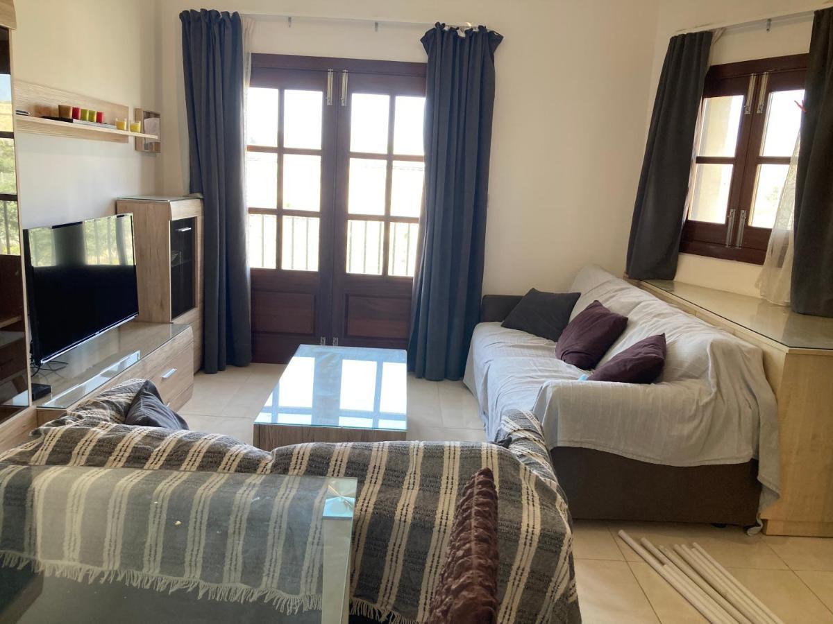 Grand Harbour View Lookout Apartment *